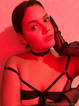 letavi Nude Leaks Photo 2
