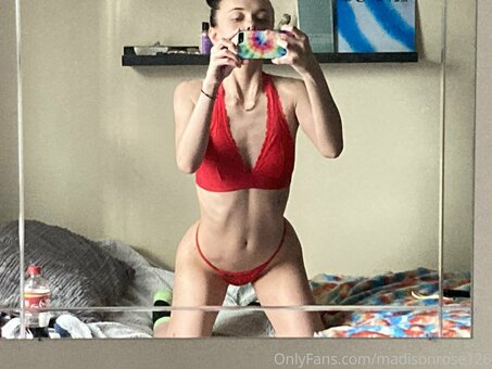 letsgetwettt Nude Leaks Photo 6