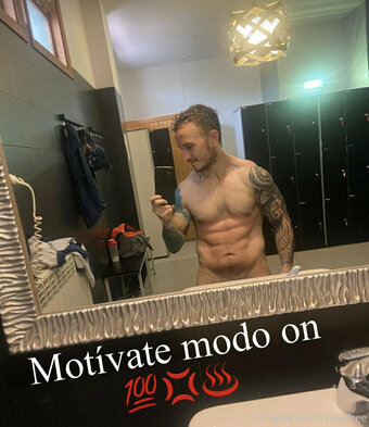 levifree Nude Leaks Photo 17