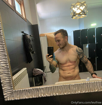 levifree Nude Leaks Photo 27