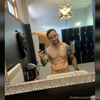 levifree Nude Leaks Photo 28