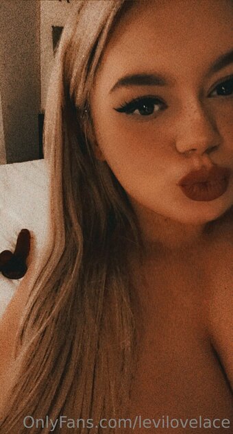 levilovelace Nude Leaks Photo 15