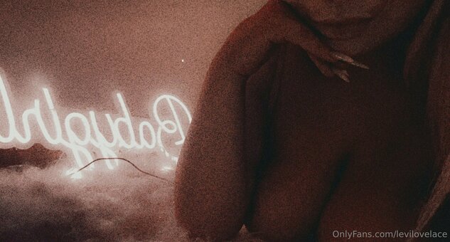 levilovelace Nude Leaks Photo 25