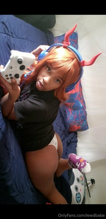 lewdbabe Nude Leaks Photo 28