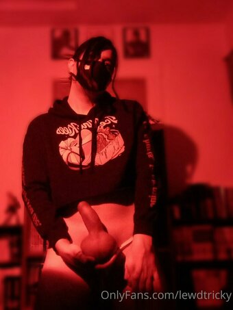 lewdtricky Nude Leaks Photo 29