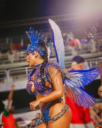 Lexa Nude Leaks Photo 22