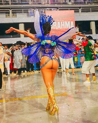 Lexa Nude Leaks Photo 24