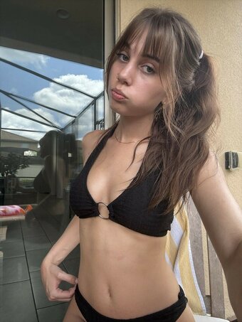 Lexbrielle / Lexclementine / ariashazeleyes / itslexbrielle Nude Leaks OnlyFans Photo 15