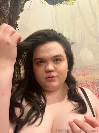 lexiibugg Nude Leaks Photo 28