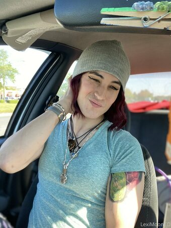 leximoonts Nude Leaks Photo 2