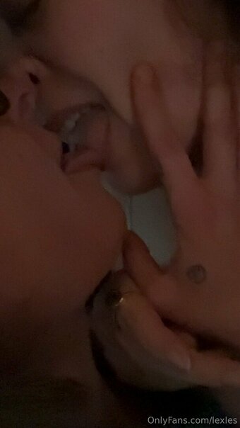 lexles Nude Leaks Photo 2