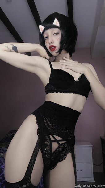 LEXotic / _ewlex / lexew Nude Leaks OnlyFans Photo 10