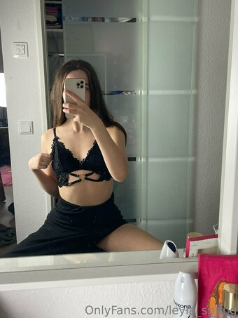 leyla_spring Nude Leaks Photo 1