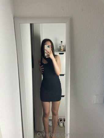 leyla_spring Nude Leaks Photo 24