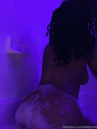 lezblueprnt Nude Leaks Photo 6