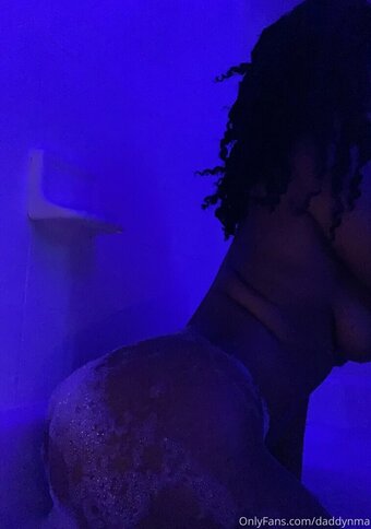 lezblueprnt Nude Leaks Photo 7