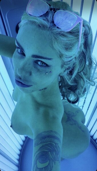 Libby Coxon / Babestation / libzlvzadance2 Nude Leaks Photo 2