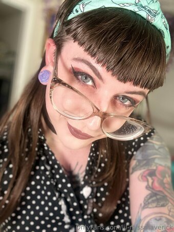 lil-missmaverick Nude Leaks Photo 18