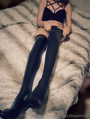 lilacdreamsof Nude Leaks Photo 14