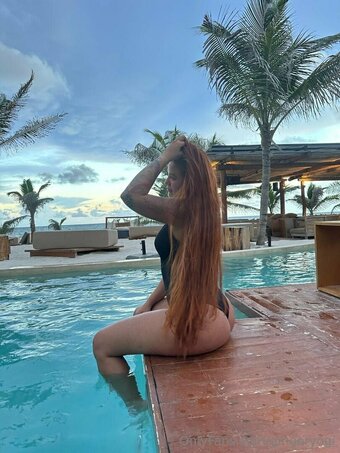 lilithrougee Nude Leaks Photo 2