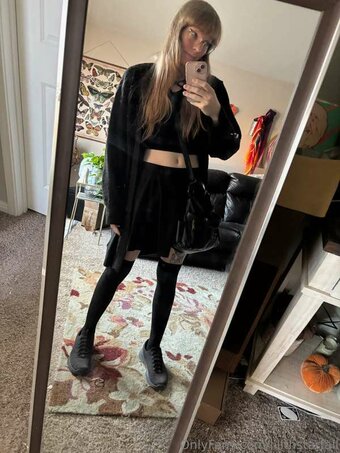 LilithStarfall Nude Leaks OnlyFans Photo 15