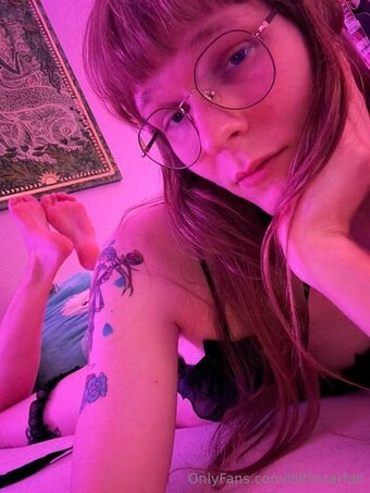 LilithStarfall Nude Leaks OnlyFans Photo 25