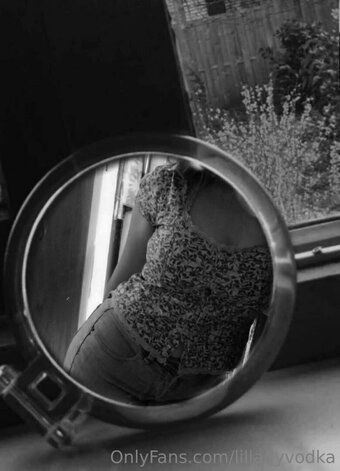 lilladyraspberry Nude Leaks Photo 4