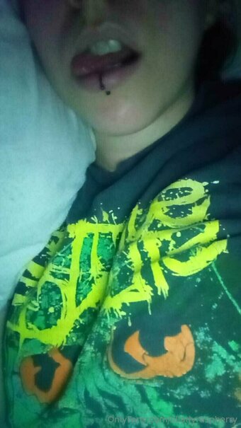 lilladyraspberry Nude Leaks Photo 13