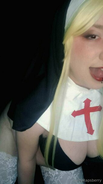 lilladyraspberry Nude Leaks Photo 22