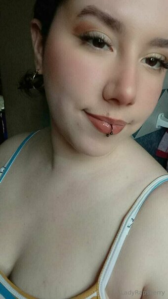 lilladyraspberry Nude Leaks Photo 26