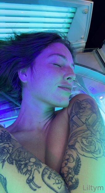 liltym Nude Leaks Photo 25
