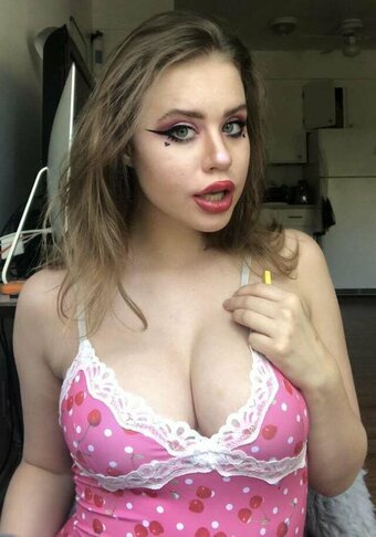 lilveganbitch / lil.garbitch Nude Leaks Photo 8