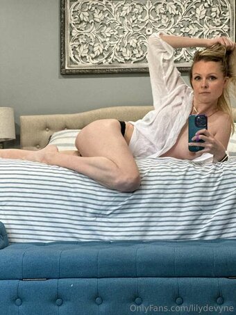 Lily Devyne / https: / lilydevyne Nude Leaks OnlyFans Photo 7