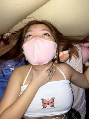 lilytitty / jojojxleneee / lily.kiti / lilybigboobs Nude Leaks OnlyFans Photo 5