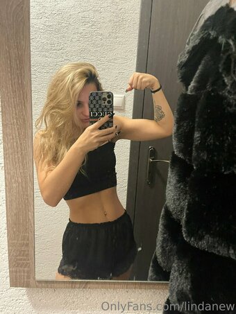 lindanew Nude Leaks Photo 25