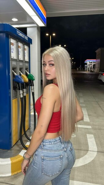 Linuschca / https: / linuschka Nude Leaks OnlyFans Photo 2