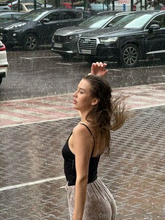 lisabecker Nude Leaks Photo 4