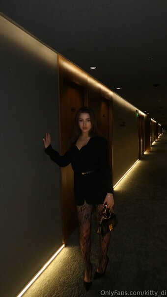 lisabecker Nude Leaks Photo 5