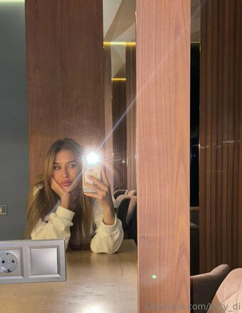 lisabecker Nude Leaks Photo 10