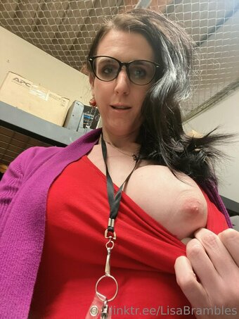 lisabrambles Nude Leaks Photo 7