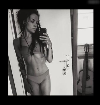 Lisbeth Mueller / Lisbethmueller / darkest.lilith / darkestlilith1 Nude Leaks OnlyFans Photo 25