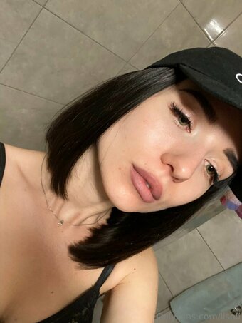 lisofi Nude Leaks Photo 24