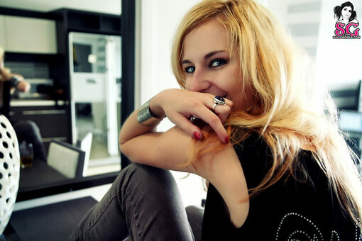 Livion / livionmusic Nude Leaks Photo 2