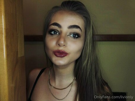 livionly Nude Leaks Photo 4