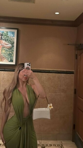 Lizethramirez__ / https: Nude Leaks Photo 4