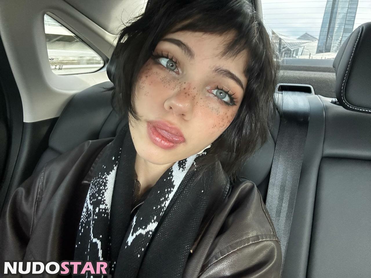 Lizotron  propadauy Nude Leaks Photo 1 - NudoStar