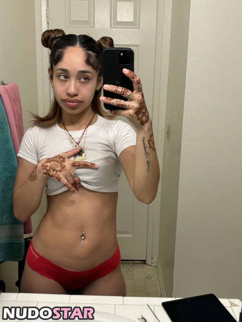 llupee.e / lupefree / xxprettyfaacee Nude  OnlyFans 2