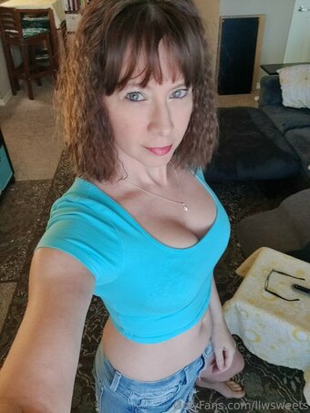 llwsweets Nude Leaks Photo 16