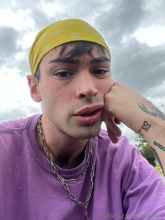 loganhell Nude Leaks Photo 6