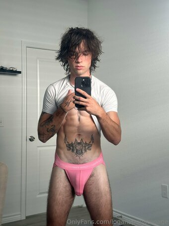 logansprivatepage Nude Leaks Photo 13